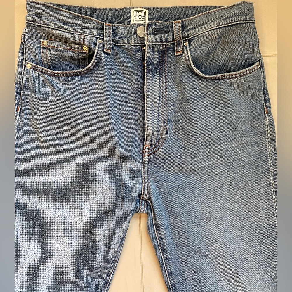 Toteme Straight-Leg Jeans in Medium Blue Wash - Picture 5 of 7